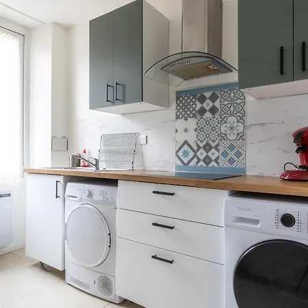 Calme - Centre - Cozy Apartament *